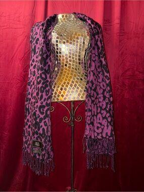 Vintage Coach Purple and Black Leopard Print Fringe Scarf